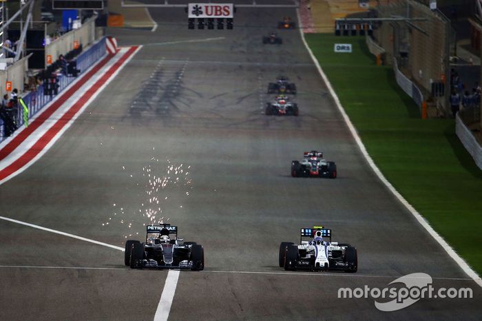 Lewis Hamilton, Mercedes AMG F1 Team W07 and Valtteri Bottas, Williams FW38