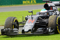 Fernando Alonso, McLaren MP4-31 gira