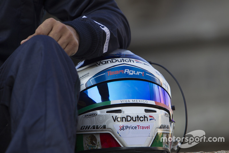 Casco de Salvador Durán, Team Aguri en el Ángel de la Independencia en la Ciudad de México