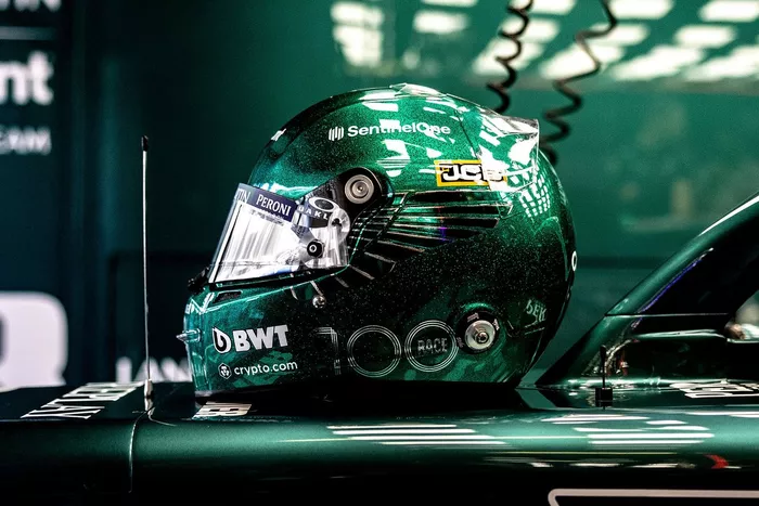 Casco de Lance Stroll, Aston Martin 