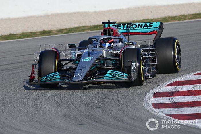 George Russell, Mercedes W13