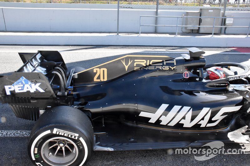 Haas F1 Team VF-19 technical detail