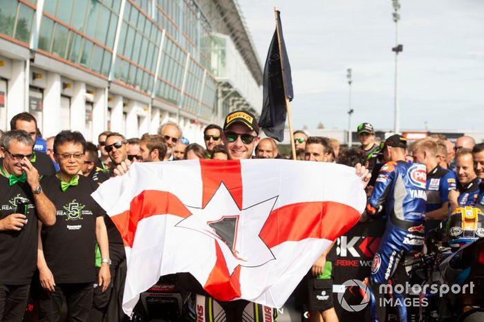 Jonathan Rea, Kawasaki Racing Team celebra su quinto título mundial