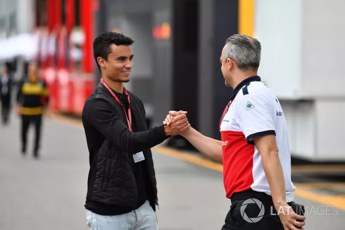 Pascal Wehrlein, y Beat Zehnder, Sauber F1 Team Manager