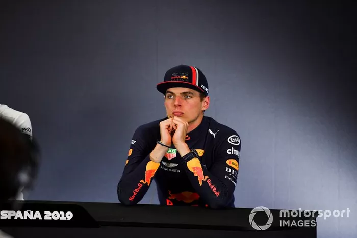 Max Verstappen, Red Bull Racing, 3ª posición, en la rueda de prensa