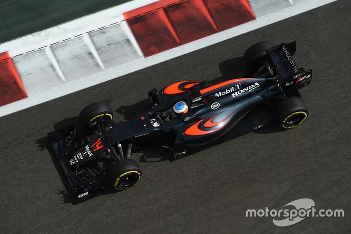 McLaren MP4-31 (2016)