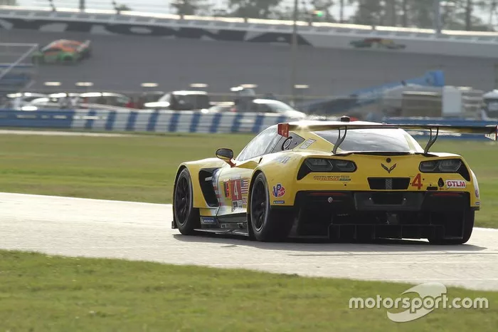 #4 Corvette Racing Corvette C7.R, GTLM: Oliver Gavin, Tommy Milner, Marcel Fassler