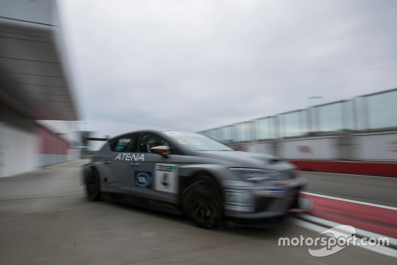 Salvatore Tavano, Cupra Leon TCR SEQ