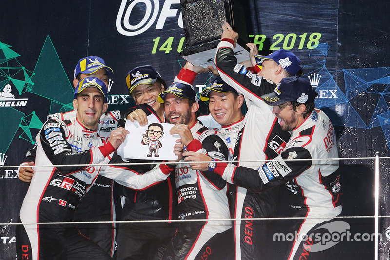 Podium LMP1: winners Mike Conway, Kamui Kobayashi, Jose Maria Lopez, Toyota Gazoo Racing with Shigeki Tomoyama, President Gazoo Racing, second place Sebastien Buemi, Kazuki Nakajima, Fernando Alonso, Toyota Gazoo Racing