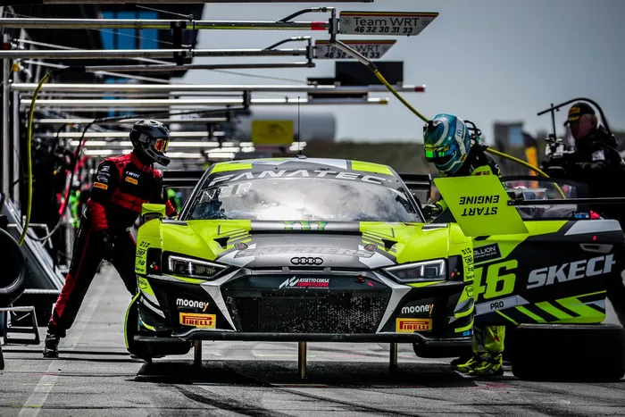 #46 Team WRT, Audi R8 LMS Evo II: Frédéric Vervisch, Valentino Rossi