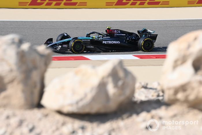 Lewis Hamilton, Mercedes F1 W15