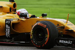 Кевин Магнуссен, Renault Sport F1 Team RS16