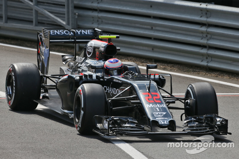 Jenson Button, McLaren MP4-31