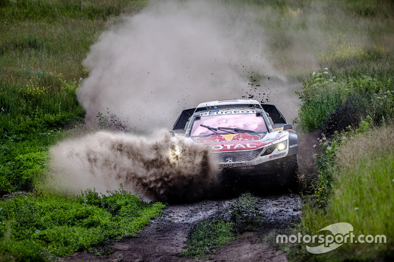 #104 Peugeot Sport Peugeot 3008 DKR: Sébastien Loeb, Daniel Elena