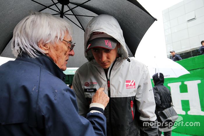 Bernie Ecclestone y Esteban Gutiérrez, Haas F1 Team
