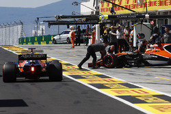 Фернандо Алонсо и Стоффель Вандорн, McLaren MCL32