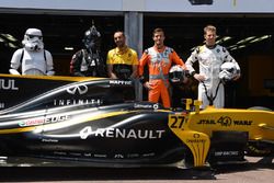 Storm Trooper, Cyril Abiteboul, Renault Sport F1, Jolyon Palmer, Renault Sport F1 Team RS17 y Nico H