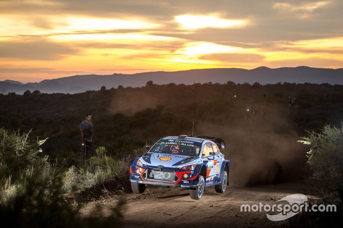 Thierry Neuville, Nicolas Gilsoul, Hyundai i20 WRC, Hyundai Motorsport