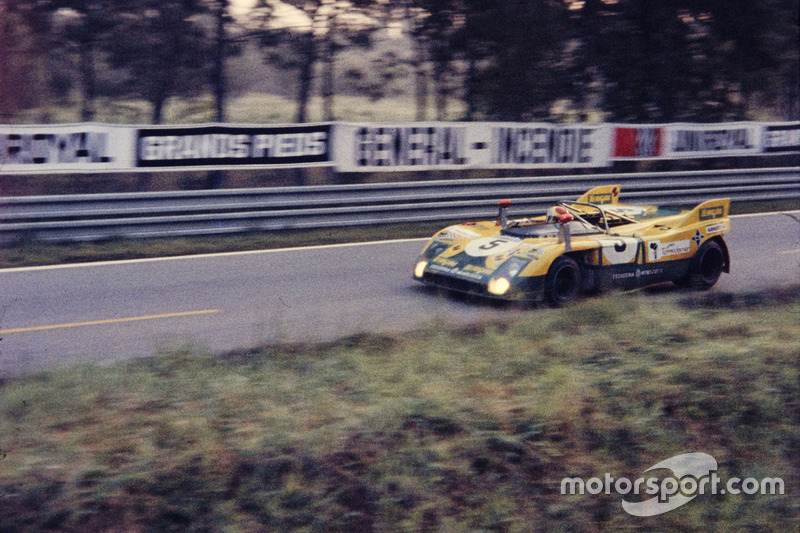 #5 Porsche 908/3: Juan Fernández, Eugenio Baturone y Francisco Torredemer