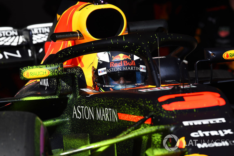 Daniel Ricciardo, Red Bull Racing RB14 with aero paint