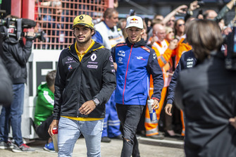 Carlos Sainz Jr., Renault Sport F1 Team pilotlar geçit töreni