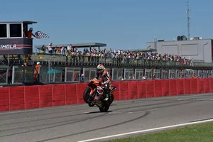 Kevin Manfredi, Team Rosso e Nero