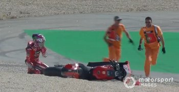 Vídeos: accidentado arranque de carrera sprint de MotoGP en Portugal