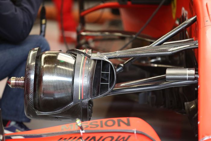 Detalle del conducto de freno del Ferrari SF1000