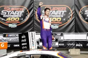 Denny Hamlin, Joe Gibbs Racing, FedEx Office Toyota Camry celebrates his win