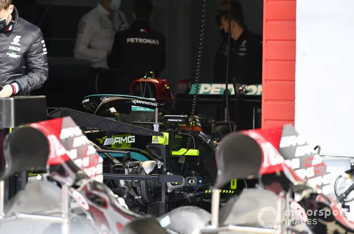 Suspensión delantera del Mercedes W12