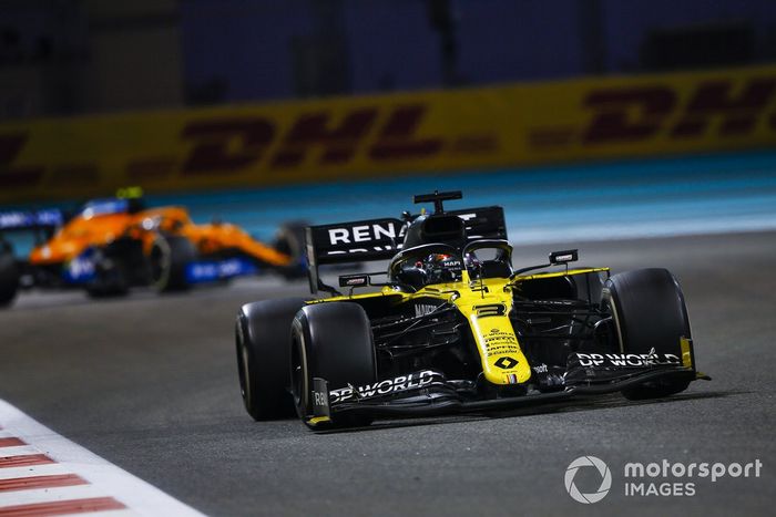 Daniel Ricciardo, Renault F1 Team R.S.20, Lando Norris, McLaren MCL35