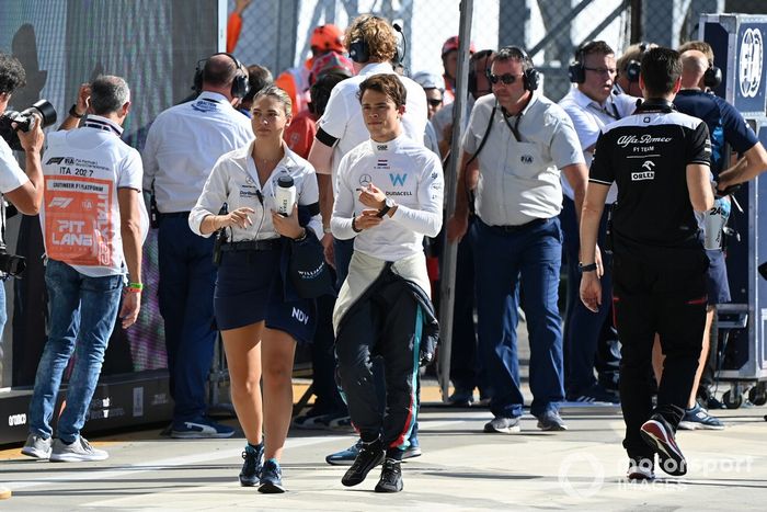 Nyck de Vries, Williams Racing, en Parc Ferme