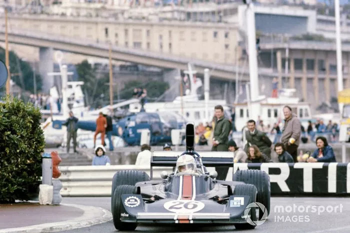 Alan Jones, Hesketh 308B Ford