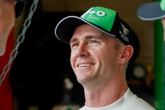 Lee Holdsworth