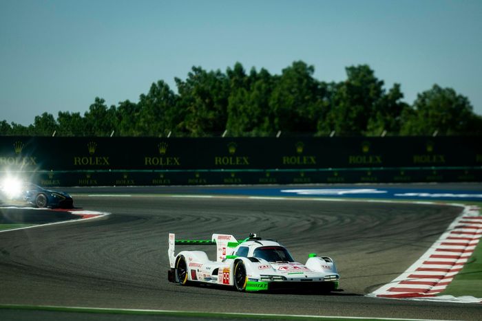 #99 Proton Competition Porsche 963: Neel Jani, Nicolas Pino, Nicolas Varrone