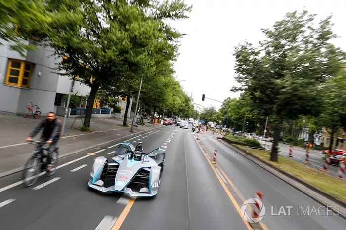 Formula 1 World Champion, Nico Rosberg, drives the Formula E Gen2 car around the streets of Berlin