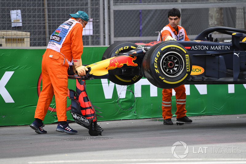 Max Verstappen, Red Bull Racing RB14 kaza