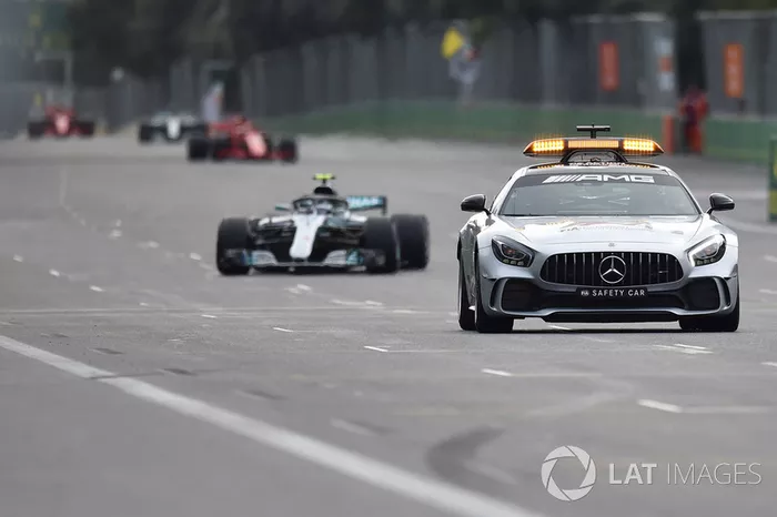 Safety car