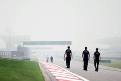 Нико Хюлькенберг, Sahara Force India F1 изучает трассу с командой