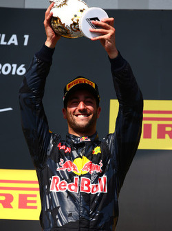 Podium: third place Daniel Ricciardo, Red Bull Racing