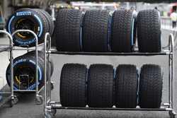 Des pneus Pirelli