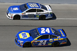 Chase Elliott, Hendrick Motorsports, Chevrolet; Dale Earnhardt Jr., Hendrick Motorsports, Chevrolet