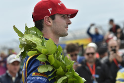 Race winner Alexander Rossi, Herta - Andretti Autosport Honda