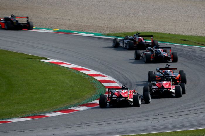 Guan Yu Zhou, Prema Powerteam, Dallara F317 - Mercedes-Benz