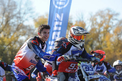 Marc Marquez con el participante