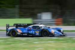 #36 Signatech Alpine A470 Gibson: Gustavo Menezes, Romain Dumas, Matt Rao