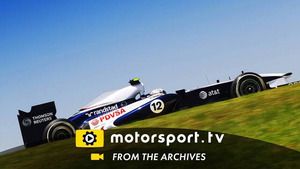 Pastor Maldonado conduce en un simulador