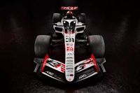 La Haas VF-26 d'Ocon et Bearman en images