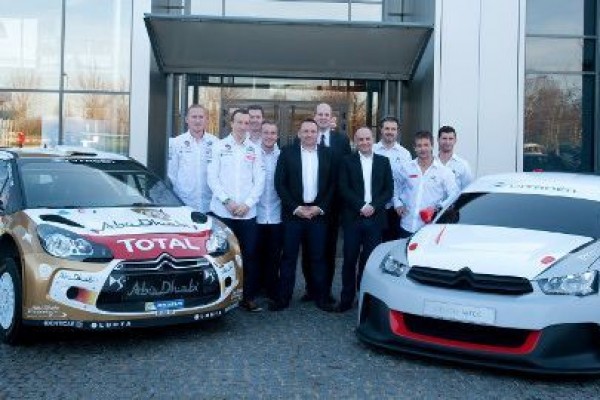 Na oesach i na torze