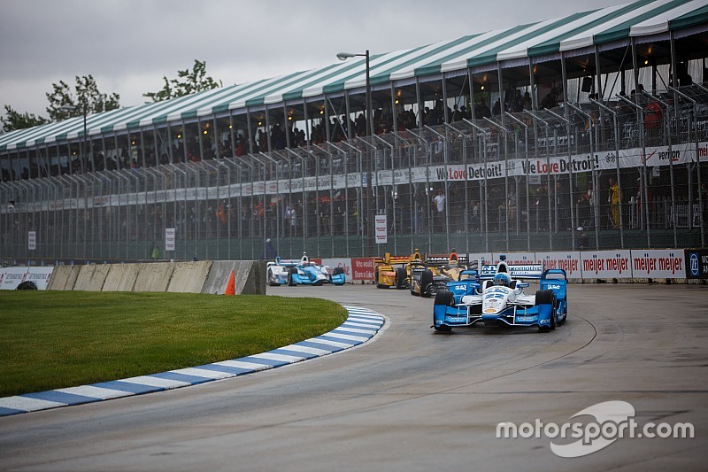 Penske impone condiciones en Texas